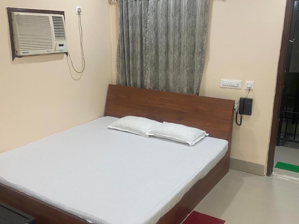 New Mouchak Hotel & Resorts Tajpur 外观 照片