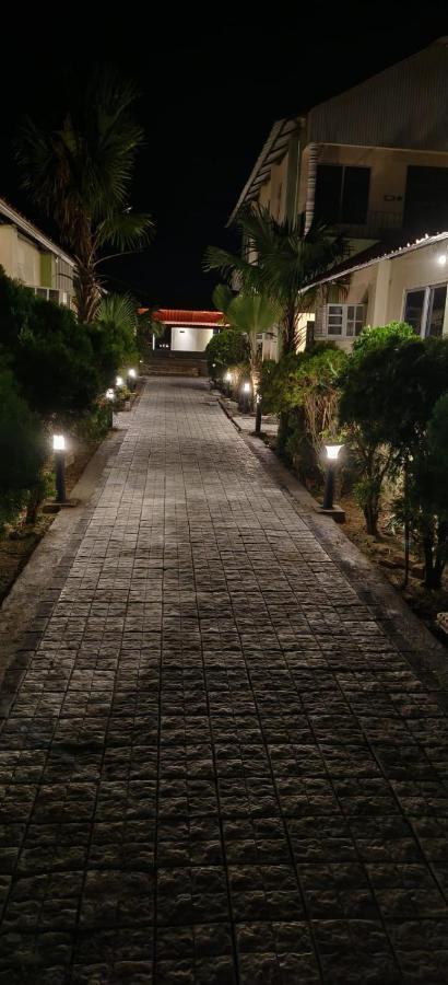 New Mouchak Hotel & Resorts Tajpur 外观 照片