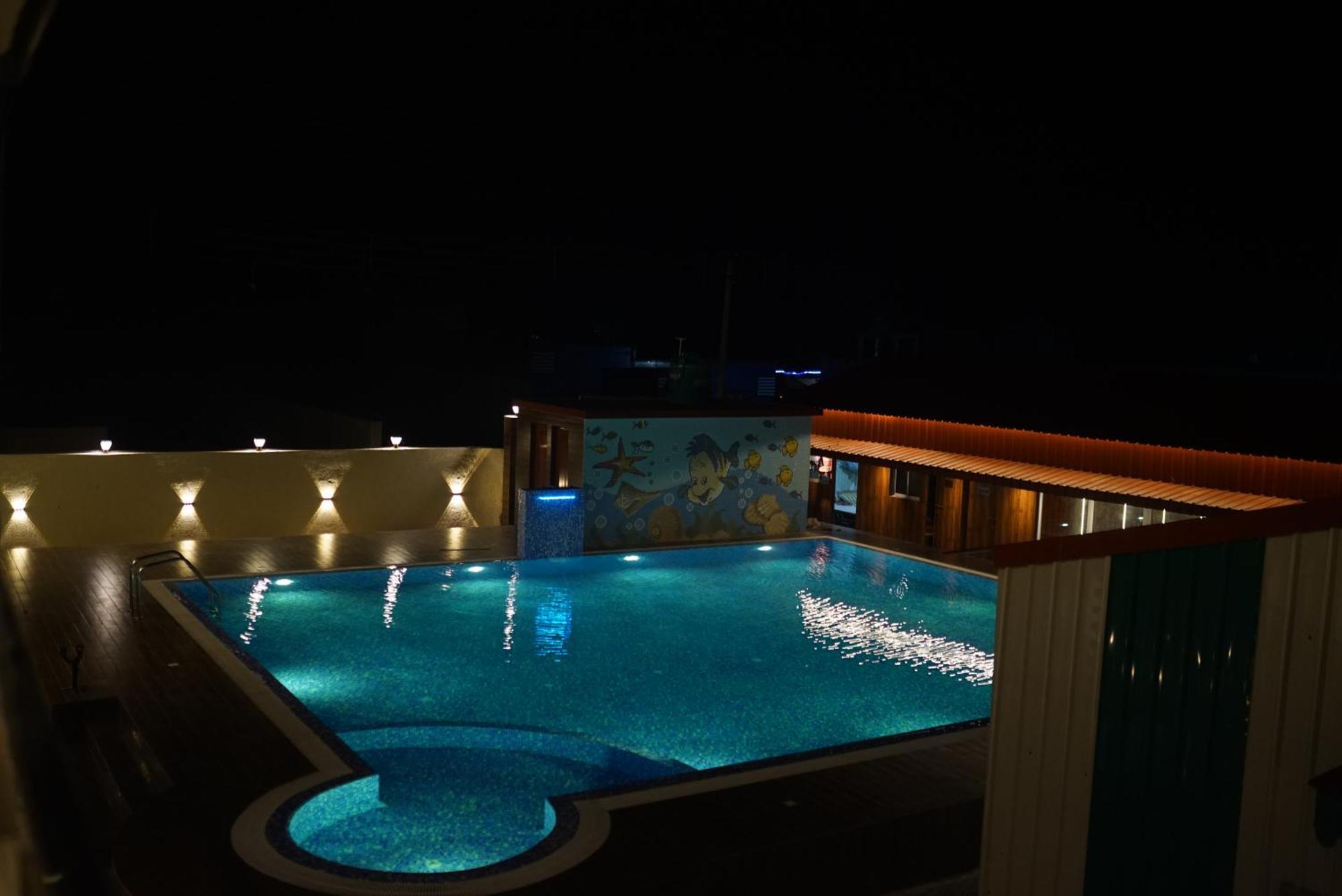 New Mouchak Hotel & Resorts Tajpur 外观 照片